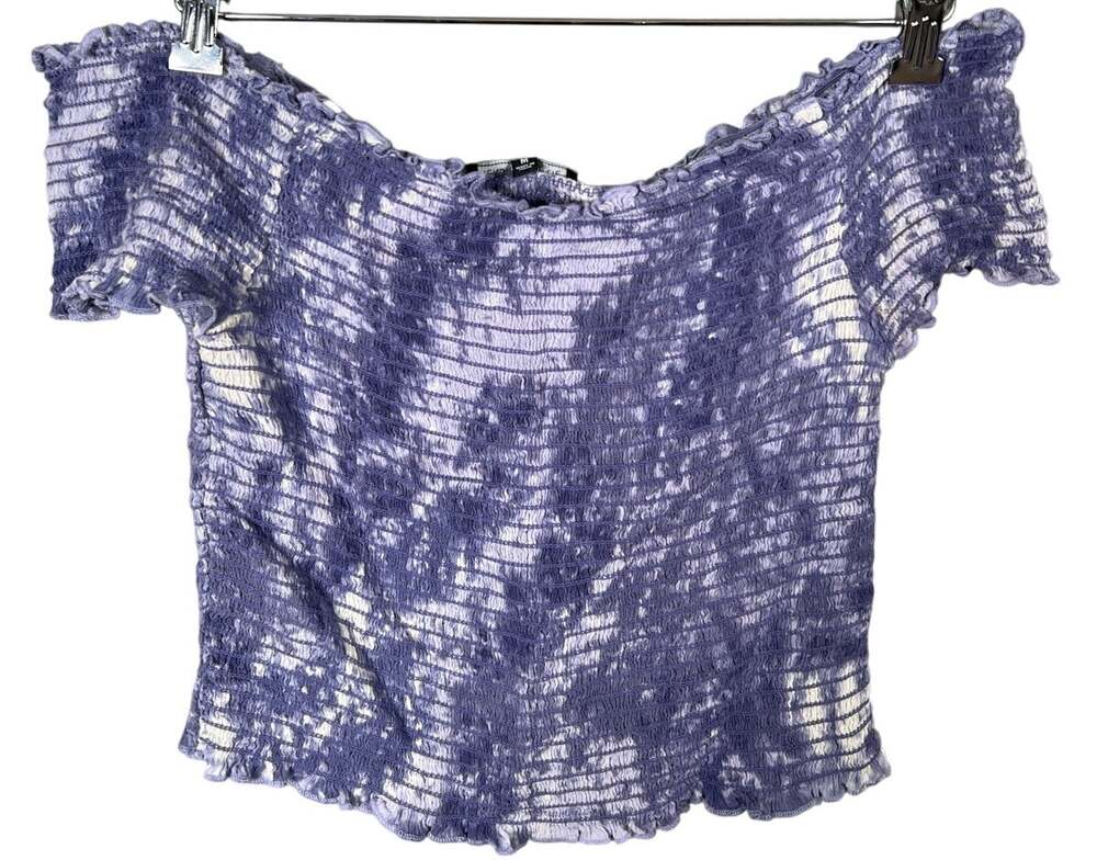 Kendall & Kylie Top Size Medium 100% Rayon Crop Top Smocked Shirt
